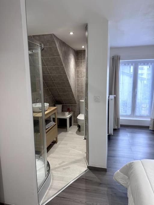 Bourgoin-Jallieu Appartement T4 En Hyper-Centre מראה חיצוני תמונה